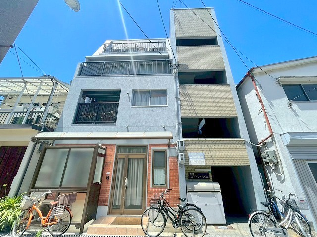 ニューカントリーハイム新高の外観