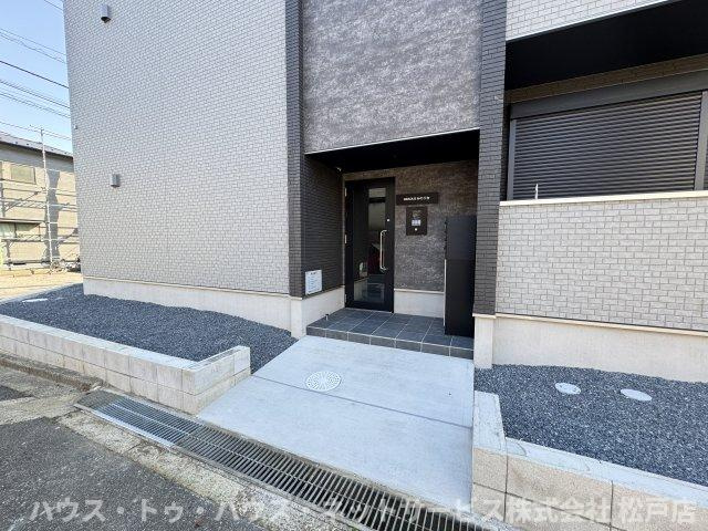 GRADUSみのり台のエントランス