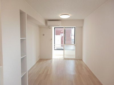 【居間・リビング】 | ソレイユ・トナミⅡ