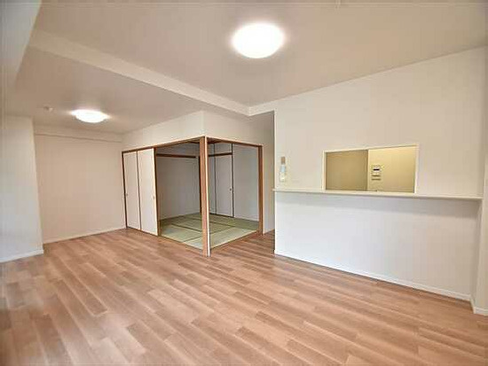 【居間・リビング】