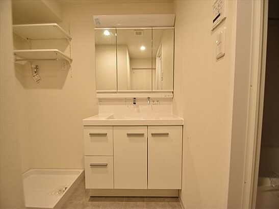 【独立洗面台】