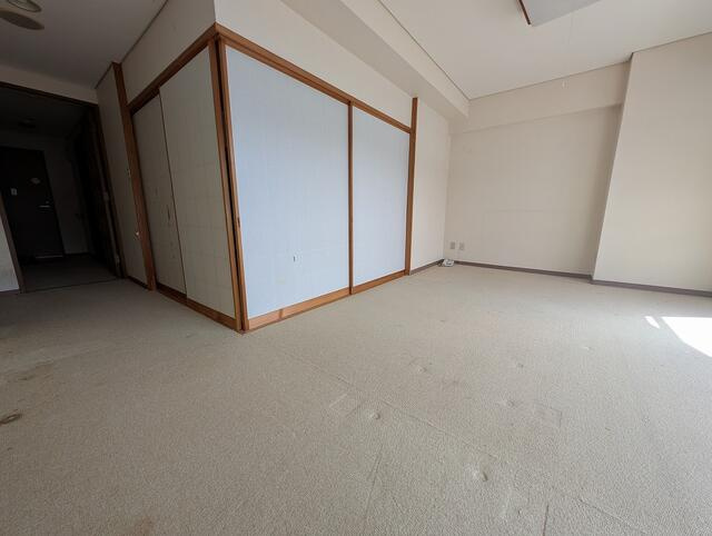 中銀ライフケア咲見20号館の居間・リビング