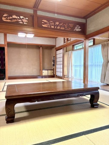 森尾　中古戸建　8DK+Sの和室