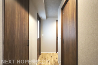 【内装】 | 藤和ライブタウン立花 | 廊下部分です♪木の温もりを感じられる内装です！！