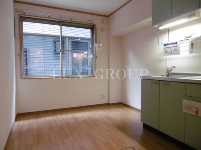 【居間・リビング】 | ルイ・トキワ