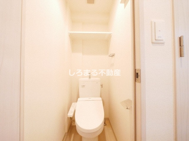 プレサンス京町堀ノースのトイレ