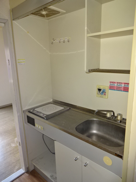 AIKUビル（アイクビル）のキッチン