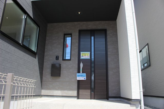 小倉北区大畠2期の玄関