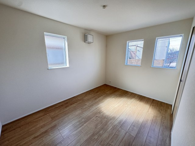 リナージュ前橋六供町1丁目01期　1号棟の洋室|２階洋室2です