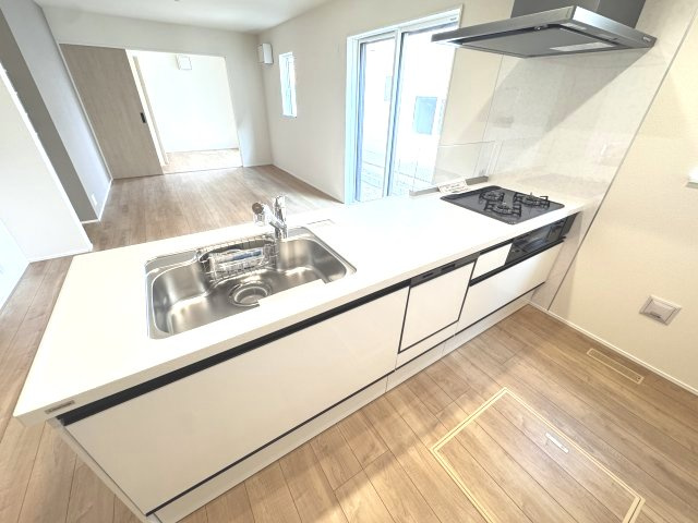 リナージュ前橋六供町1丁目01期　1号棟の前面道路含む現地写真|前面道路含む現地写真です