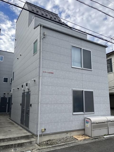 ストラート王子神谷