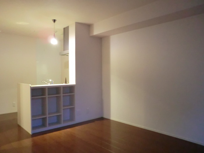 【居間・リビング】