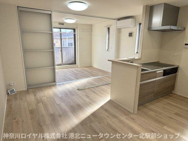 【居間・リビング】