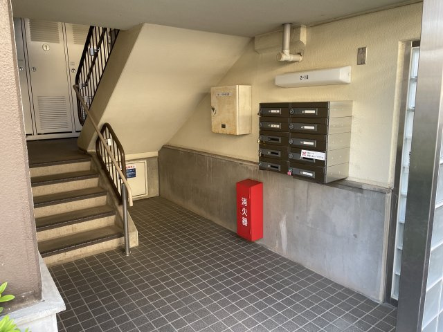 コーポレート与野本町（18号棟）のロビー