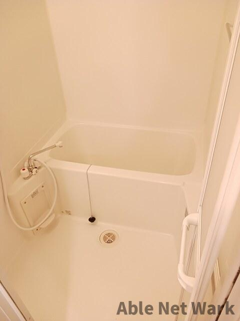 エストレーノｋｏｅｉの浴室|コンパクトで使いやすいお風呂です