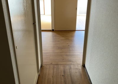 【内装】 | チサンマンション第二本厚木 | 内装はとにかくおしゃれなものがいい！と選ぶ前に、まず住んだ後のことを想像してみましょう。住んでみたらコンセントの位置が悪くて使いにくいなど出てきます。事前にどの家電をどこに置くか想定しておきましょう。