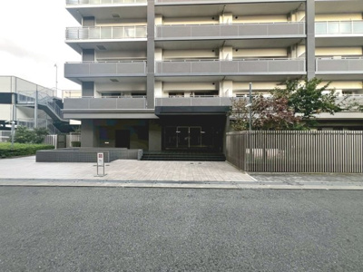  | ディークラディア鳳ルネサンススクエア | 家原大池公園まで徒歩１５分♪気軽な近さでお散歩コースやジョギングコースにもいいですね♪気分もリフレッシュされますよ♪