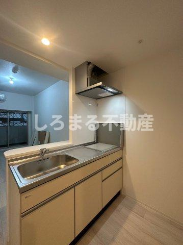 セレニテフラン本町のキッチン