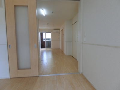 【洋室】 | Royal Life