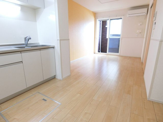 【居間・リビング】 | Royal Life