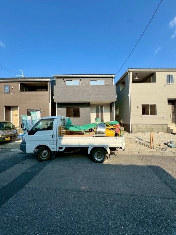 野洲市上屋2号棟　新築戸建ての外観