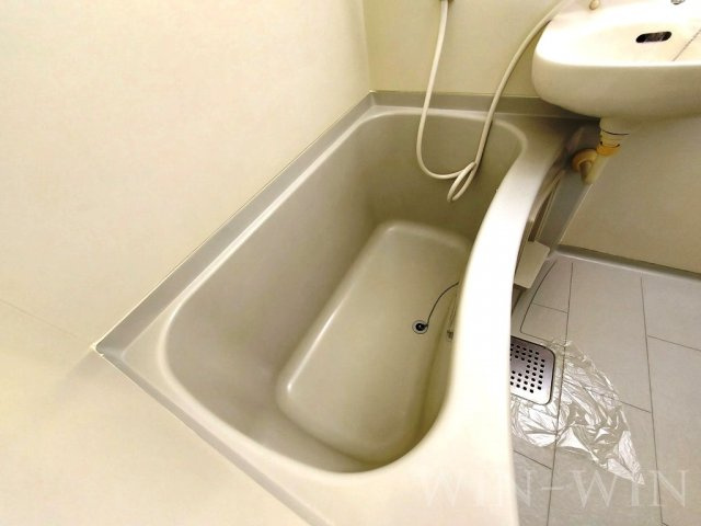 グランデージSuzuranの浴室