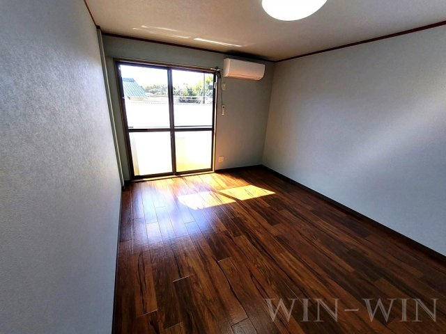 グランデージSuzuranの居間・リビング