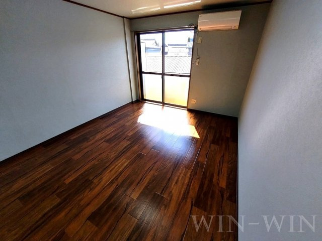 グランデージSuzuranの居間・リビング