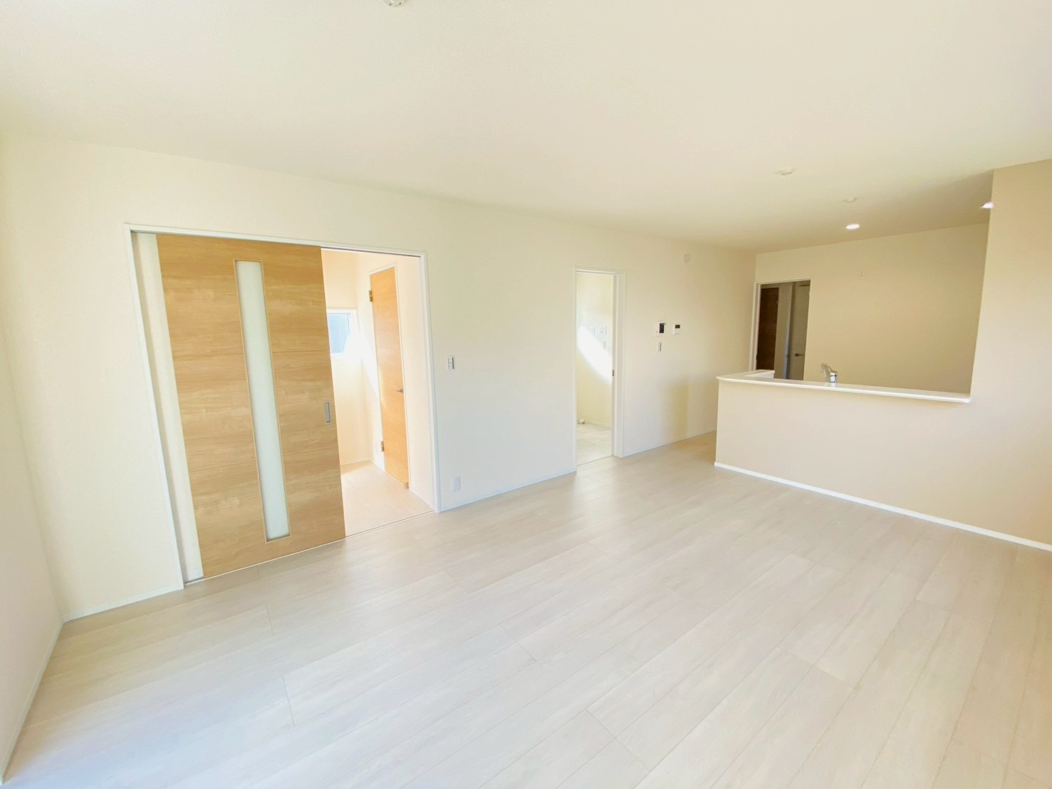 リーブルガーデン／北区麻生田第七／２号棟の居間・リビング