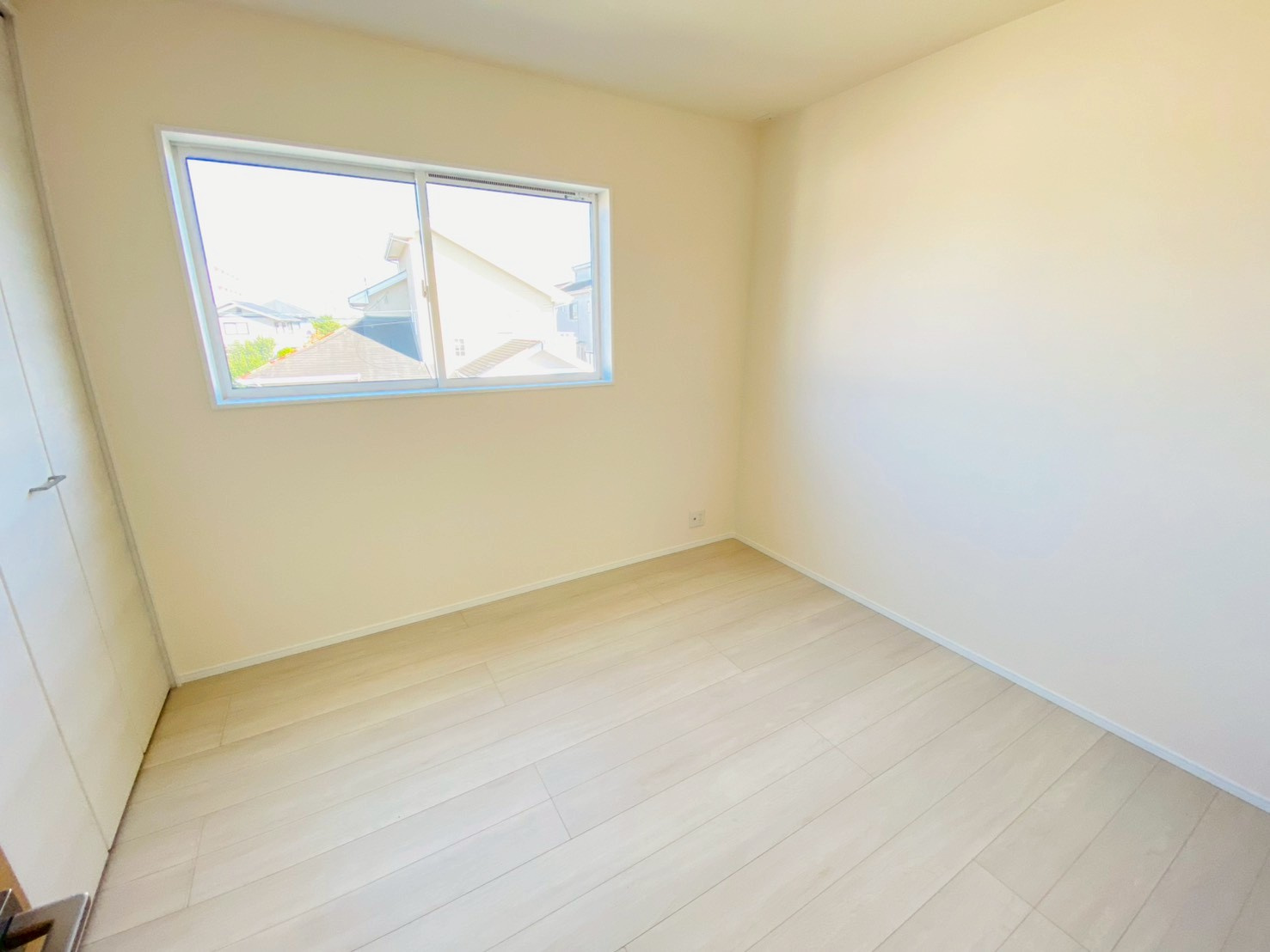 リーブルガーデン／北区麻生田第七／２号棟の洋室