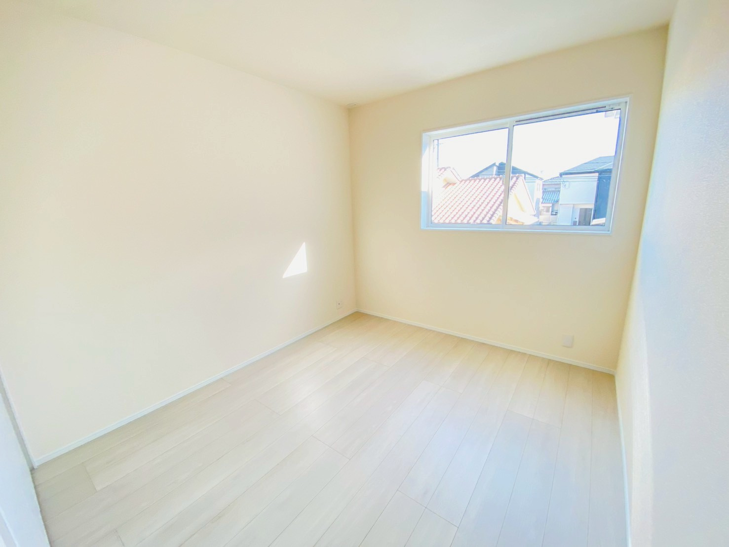 リーブルガーデン／北区麻生田第七／２号棟の洋室