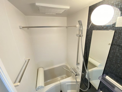 【浴室】 | ジーイードゥ | 落ち着いた空間のお風呂です