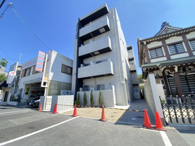 【外観】 | ジーイードゥ | 外観もきれいです