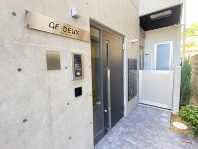 【エントランス】 | ジーイードゥ | ゆとりのあるエントランスです