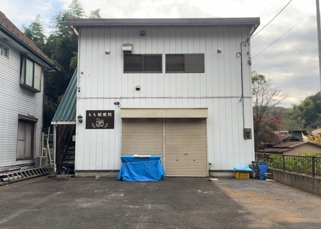 【外観】 | 土地の面積＝住宅面積ではありません。建ぺい率の問題などで、土地のある場所によって住宅を建てられる面積は限られています。高さもしかり、「土地」という言葉の中には、建築条件も含まれると考えておきましょう。