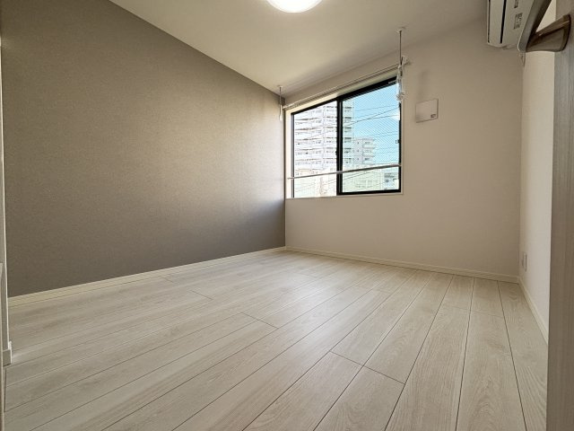 フロレスタ池袋本町の居間・リビング