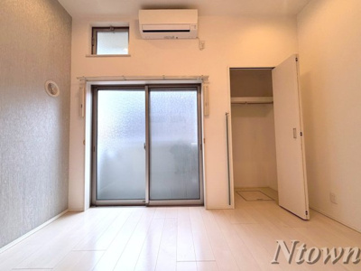 【居間・リビング】 | BLUE GARDEN | ゆったりとした居間です