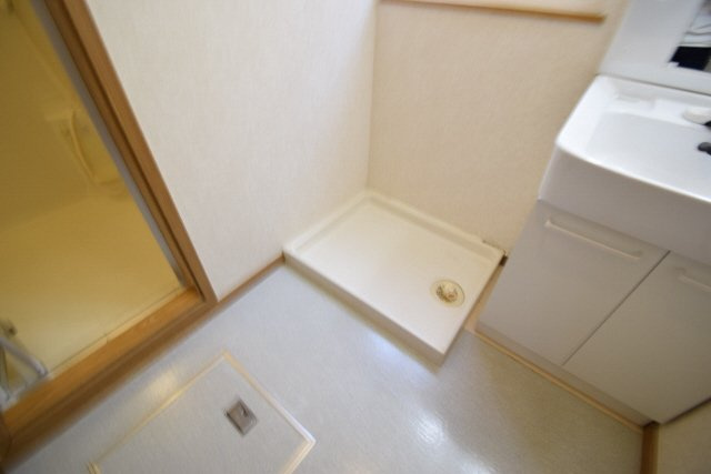 エクメーネの洗面所|室内洗濯機置き場