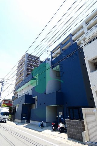アオトゥーレ吉塚の外観