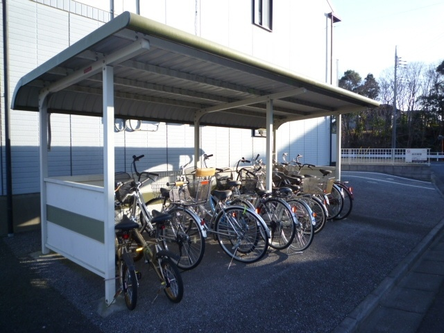 クレスト藤ヶ丘Bのその他共用部分|駐輪場