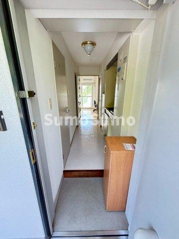 OKA栄ハイツの玄関|シンプルで使いやすい玄関です