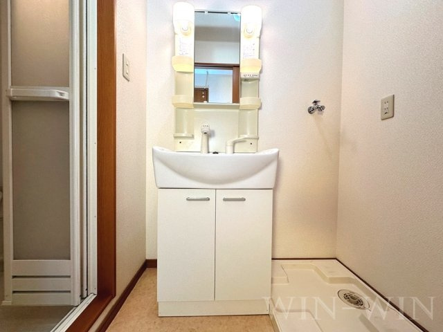 ウイング天伯 Aの独立洗面台