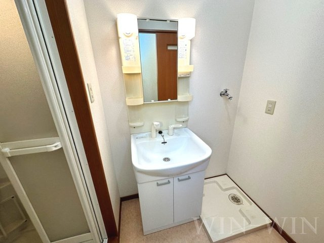 ウイング天伯 Aの洗面所