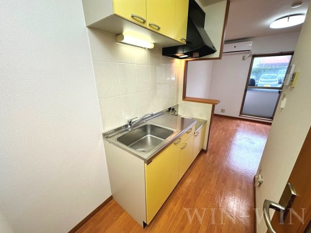 ウイング天伯 Aのキッチン