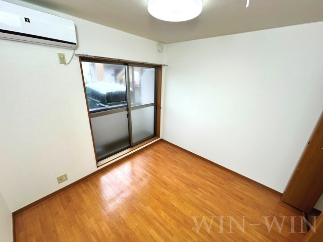 ウイング天伯 Aの居間・リビング