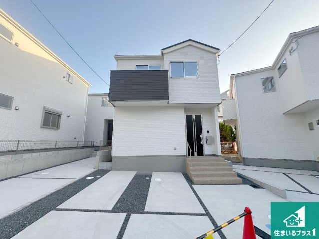 城陽市寺田宮ノ平　第1期　新築一戸建ての外観|安心の10年保証！外観を美しく保ち、雨水で汚れを落とします！気になることがありましたら、お気軽にお問い合わせください！