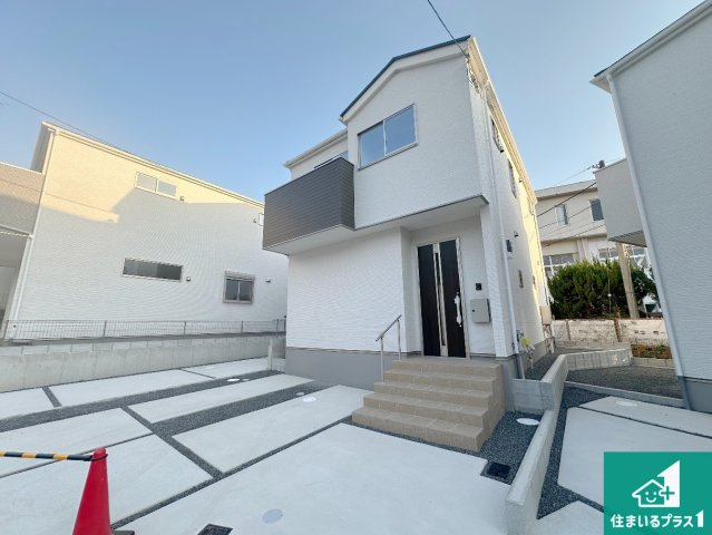 城陽市寺田宮ノ平　第1期　新築一戸建ての外観|お客様に長く安心して住んでいだだける事にこだわった家づくり！住んでからのアフターサービスにもしっかりと取り組んでいます！