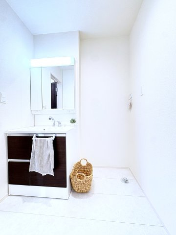 新築戸建・新築建売　福島市笹木野字北寺畑【繰り返す地震に強い】野田小・野田中の独立洗面台