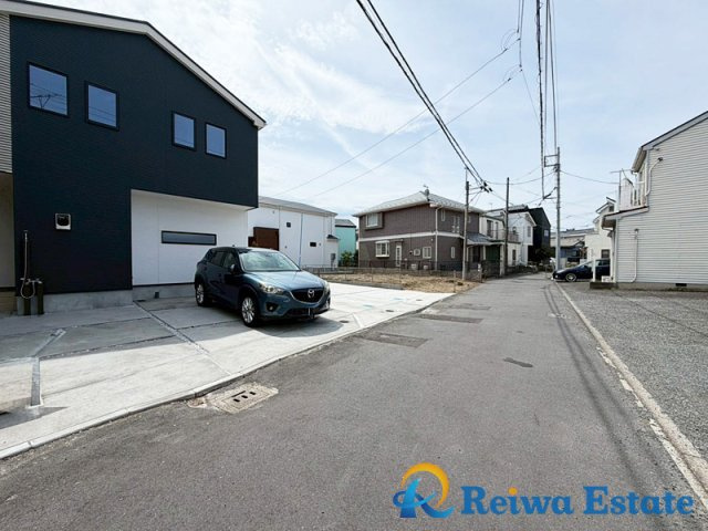 新築戸建　茅ヶ崎市中海岸4丁目の前面道路含む現地写真