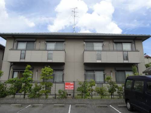 フラワーガーデン B棟